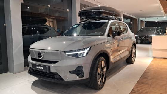 VOLVO XC40 P6 RECHARGE ELECTRIC PLUS